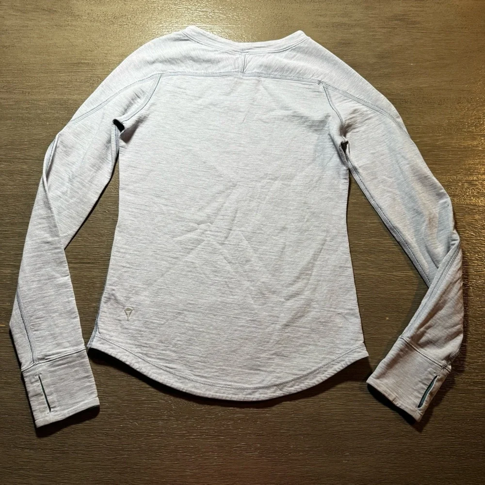 Lululemon Ivivva Shirt Long Sleeve Ice Blue 10